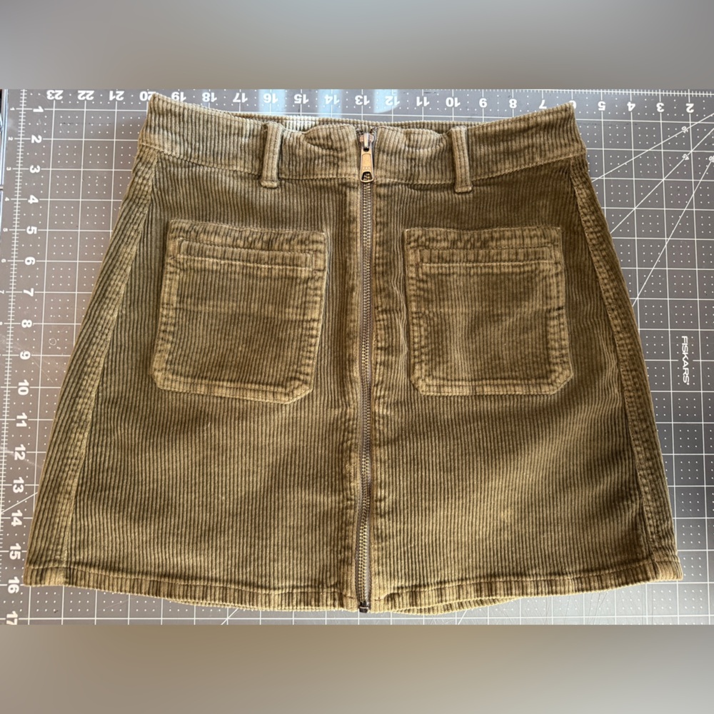 American Eagle Outfitters Olive Green Corduroy A-Line Mini Skirt - Picture 1 of 8